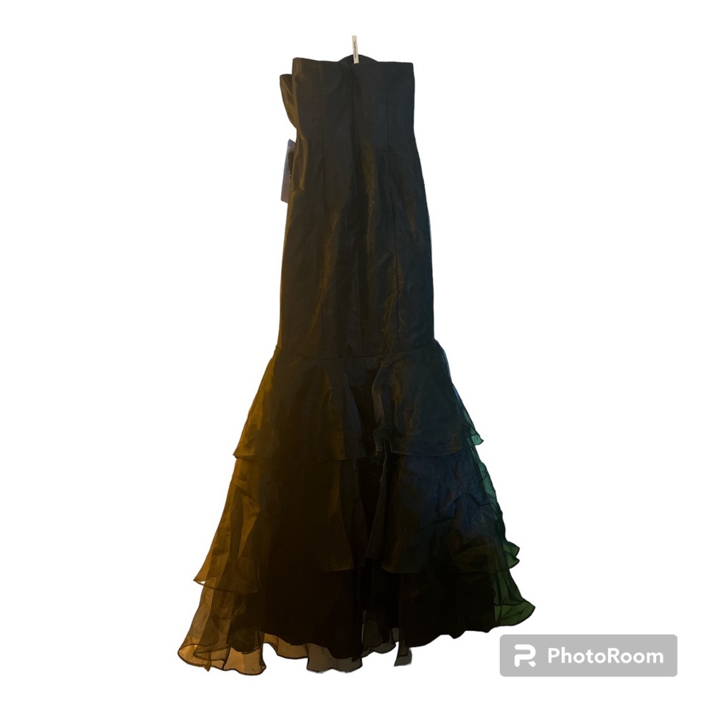 David’s Bridal black size 4 new with tags strapless gown layered bottom